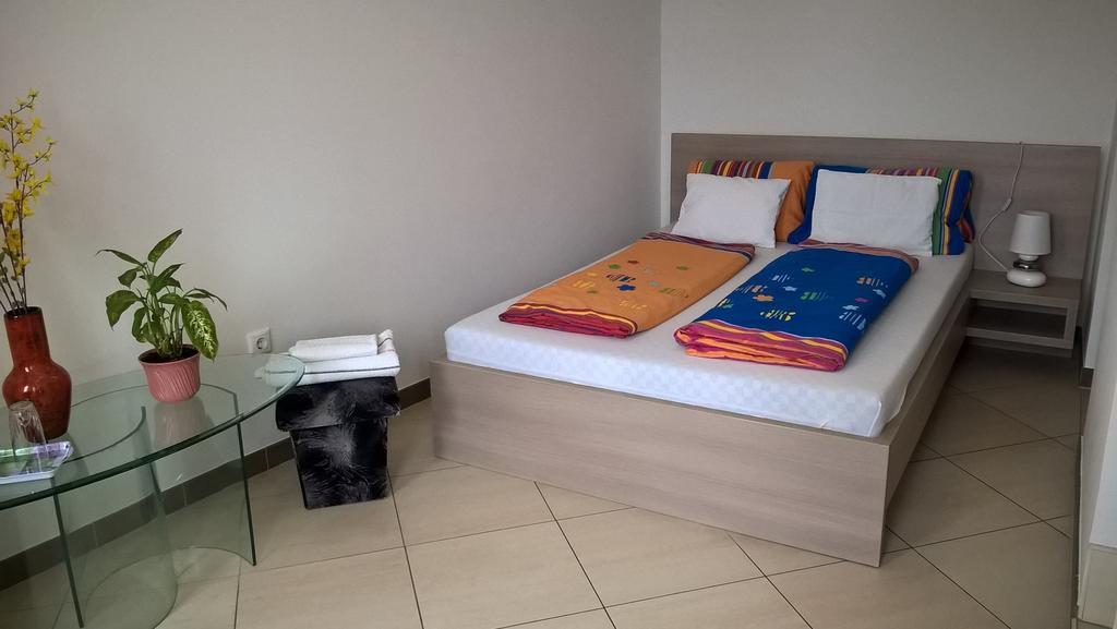 Kazinczy Apartment Kecskemet Room photo